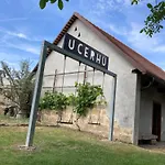 U Cerhů, - český Ráj Kněžmost
