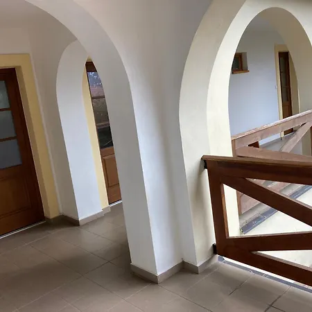 Pensjonat U Cerhu, - Cesky Raj 3*