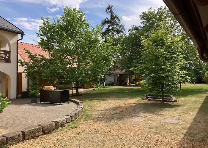 U Cerhu, - Cesky Raj Kněžmost